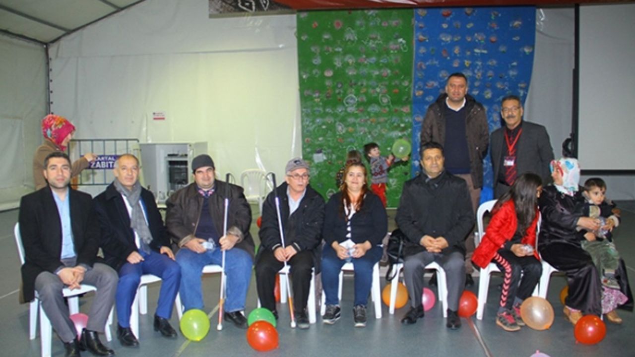 Kartal Belediyesi’nden Engelli Çocuklara Özel Tiyatro Gösterisi