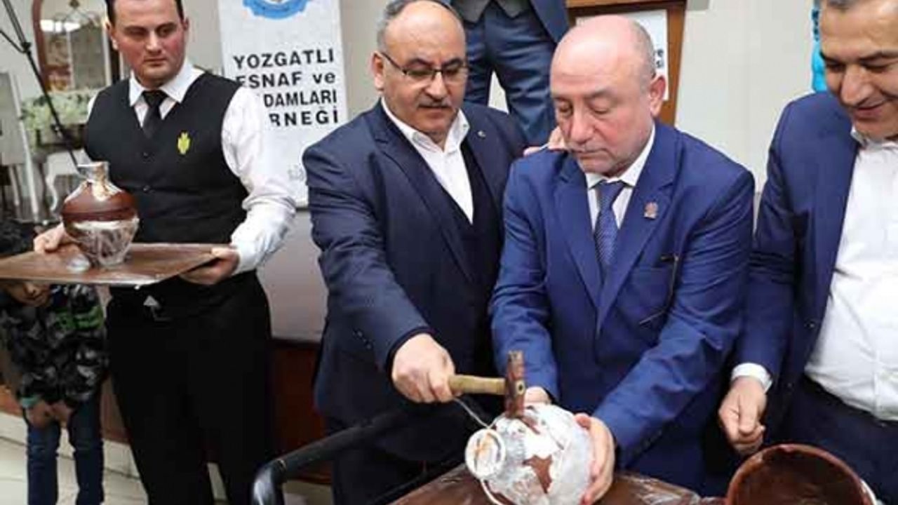 Başkan Hasan Can Yozgatlı Hemşehriler İle Bir Araya Geldi