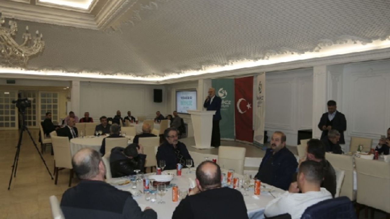 Çelikbilek kamyoncu ve taksicileri “Teşekkür Yemeği”nde ağırladı