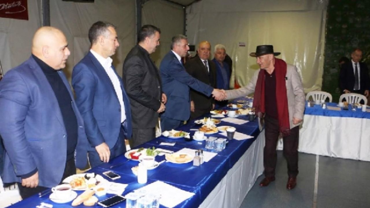 Kartal Belediyesi'nde Muhtarlar Toplantısı gerçekleştirildi