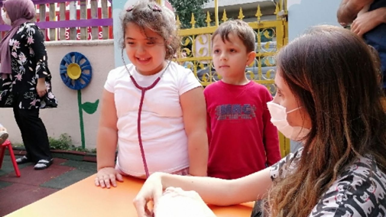 Miniklere Hayvan Sevgisi Dersinde Sevindiren Sürpriz