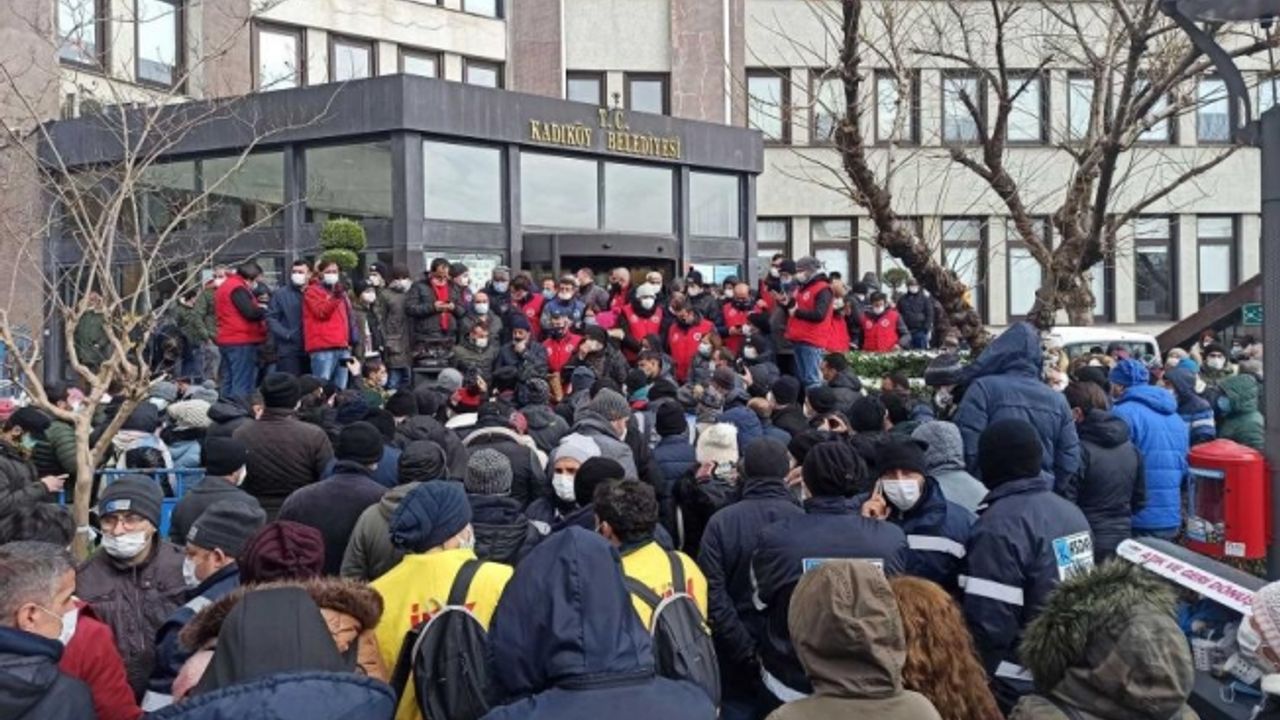 Kadıköy Belediyesi İşçileri Ek Zam İstiyor...