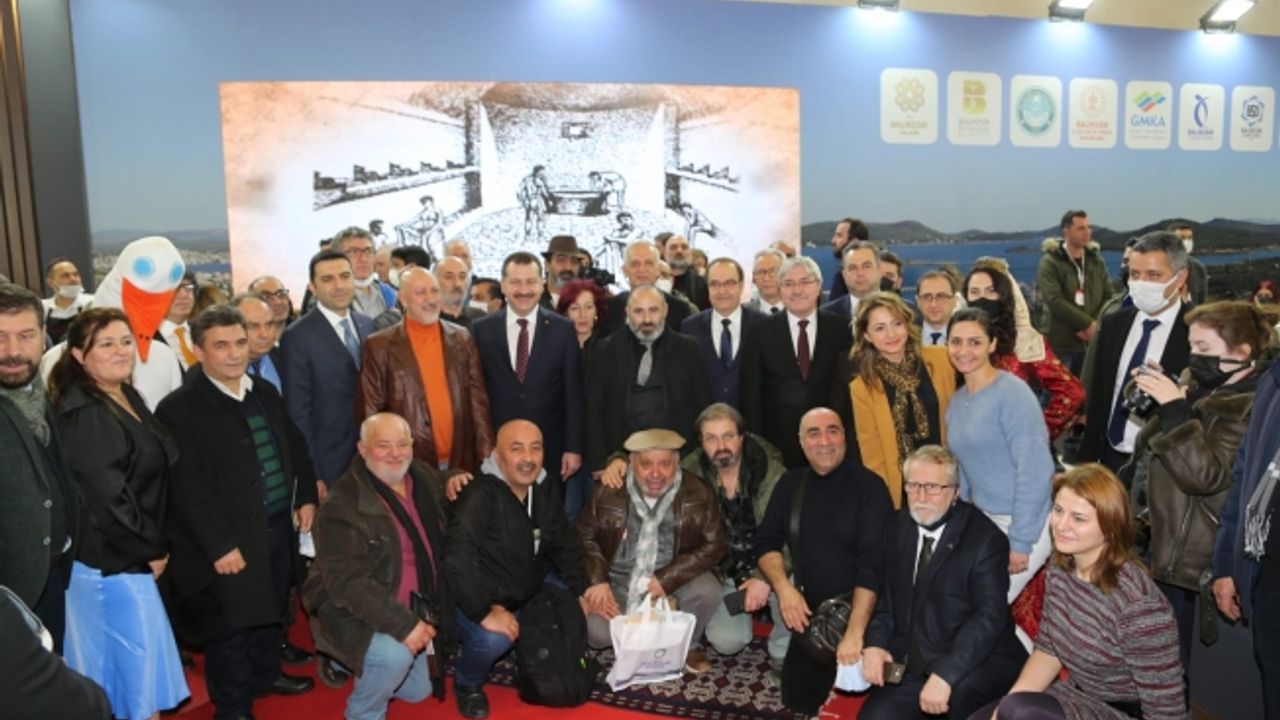 İSTANBUL MEDYA VE YÜCEL YILMAZ EMITT’TE BULUŞTU