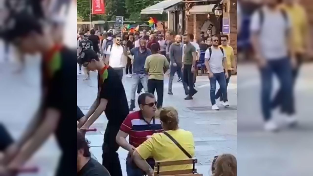 Kadıköy'de satırlı saldırganı, vatandaşlar etkisiz hale getirdi