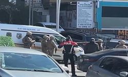 Restoranda silahlı rehine krizi! Gözü dönmüş şahıs 1 kişiyi yaraladı