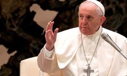 Son dakika: Papa Francis 88 yaşında hayatını kaybetti