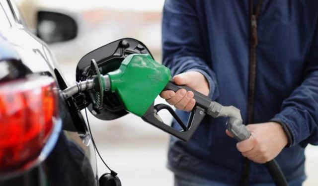 Araç sahipleri yıkılacak: Motorine okkalı zam geliyor