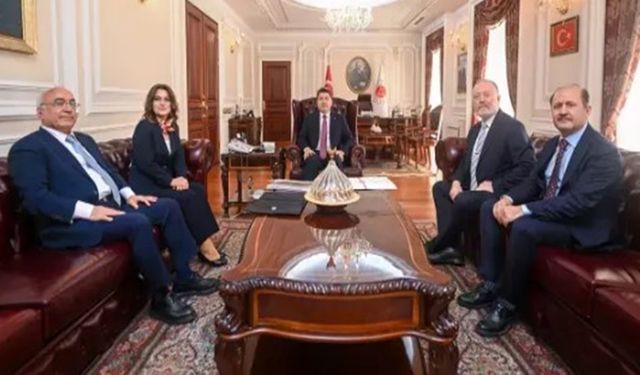Adalet Bakanı Yılmaz Tunç ile DEM Parti heyetinin görüşmesi sona erdi