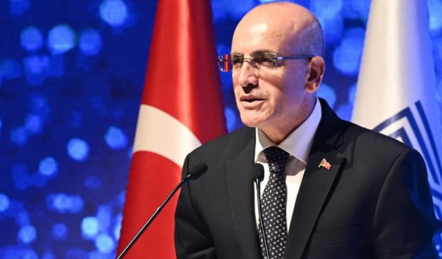 Bakan Şimşek’ten kritik uyarı! 40 bin kişi kara listeye girdi: Her an kapınız çalınabilir