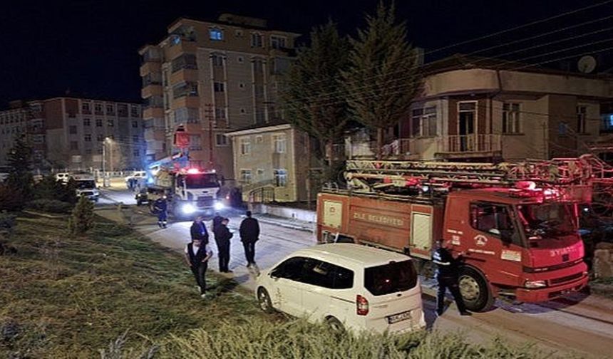 Alkollü şahıs evini yakma girişiminde bulundu!