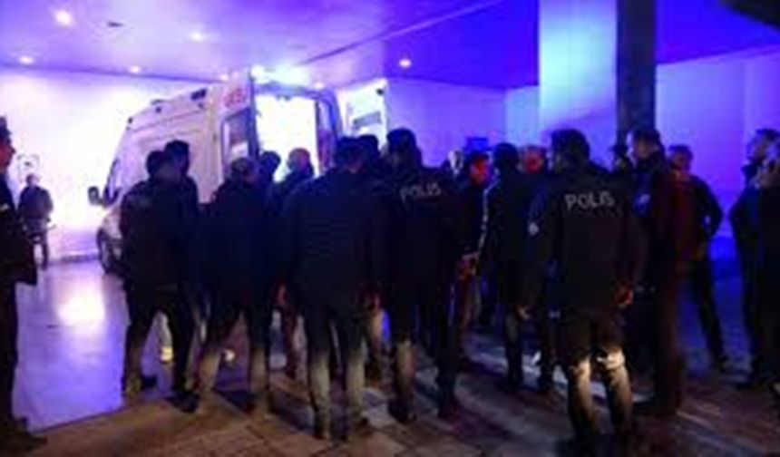 Polis Memuru halisaha maçında kalp krizi geçirdi