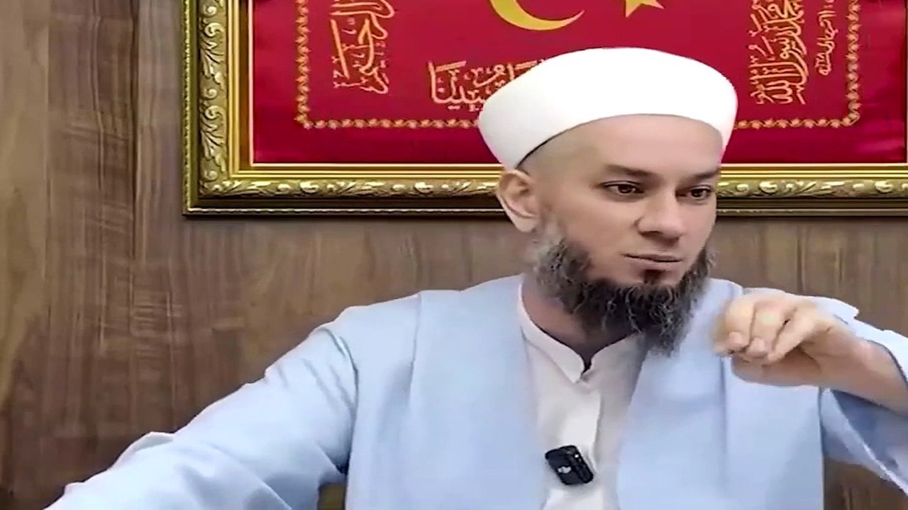 Ebubekir Siddik Kaya Isimli Sahisin Kemal Sunal Ve Adile Nasit Icin Soylediklerinden Oturu Dava Acilacak-1