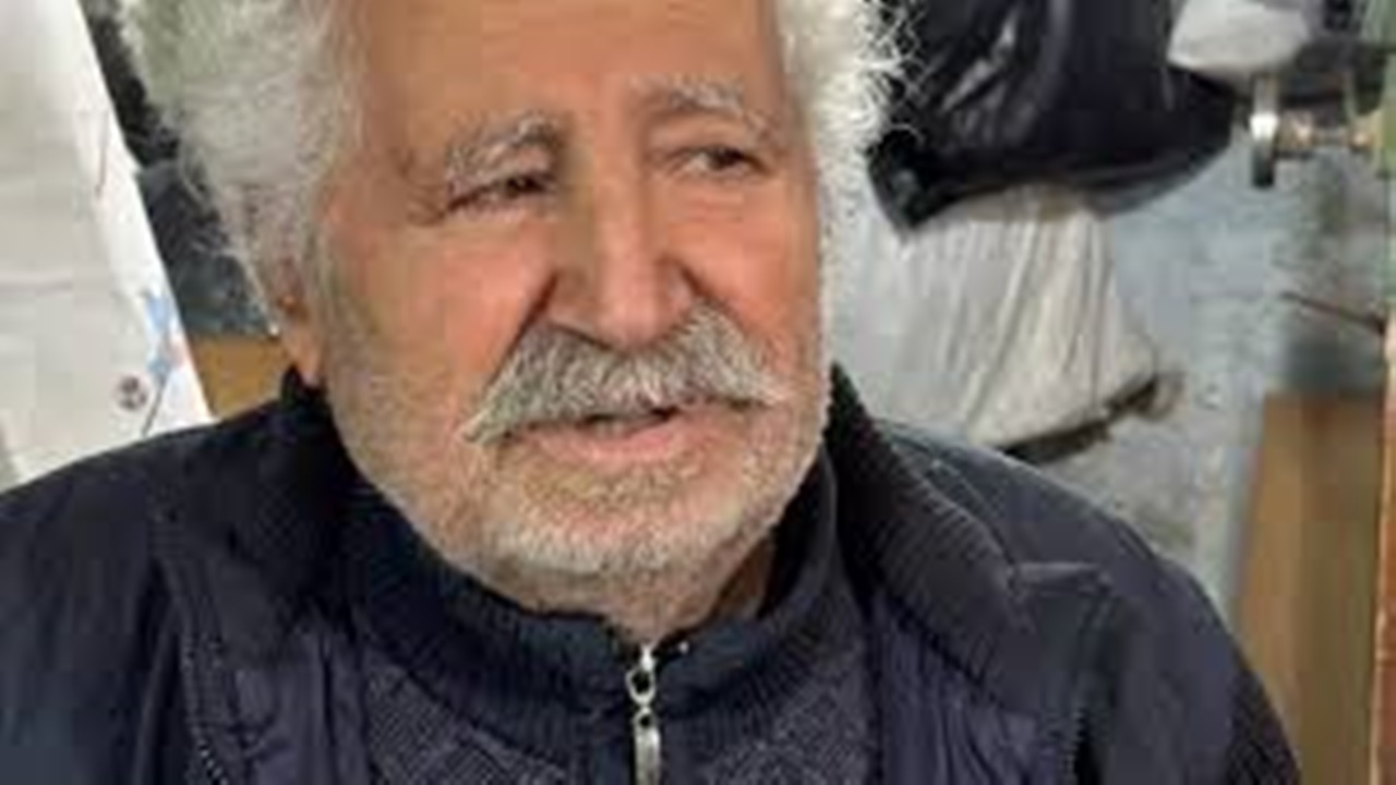 Ferdi Tayfur Unutulmaz Sarkilarini Iste Bu Dukkanda Bestelemis-1