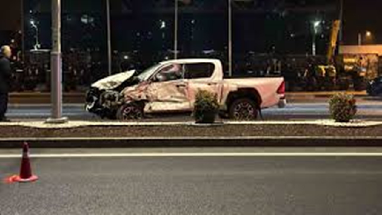 Polatlida Feci Kaza 1I Agir 3 Kisi Yaralandi-1
