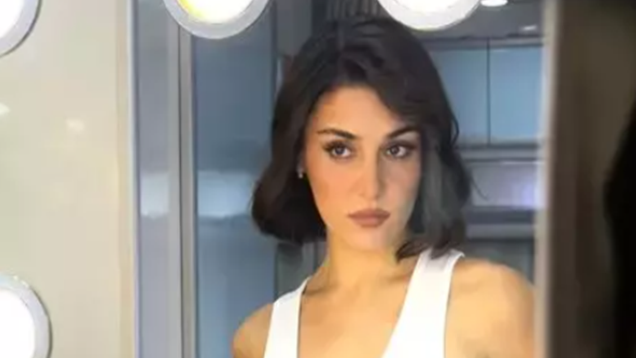 Hande Ercelden Radikal Imaj Degisikligi Uzun Saclarina Veda Etti-1